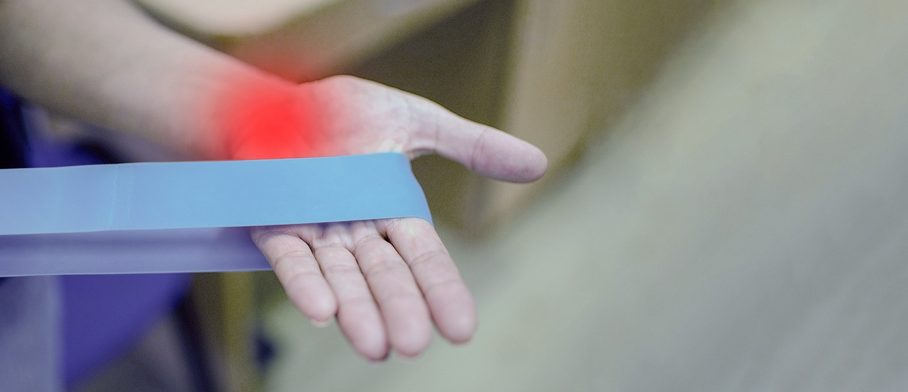 Arthritis: Exercises To Reduce Joint Pain In Hands During Winter