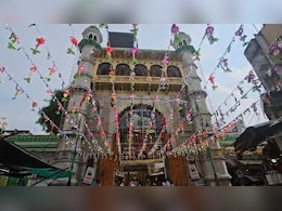 अजमेर दरगाह में महाशिवरात्रि पर भगवान शिव की पूजा करने की मांगी अनुमति, कलेक्टर को हिंदू सेना ने लिखा पत्र अजमेर दरगाह में महाशिवरात्रि पर भगवान शिव की पूजा करने की मांगी अनुमति, कलेक्टर को हिंदू सेना ने लिखा पत्र