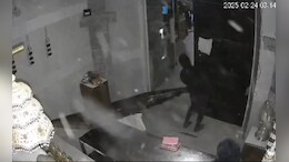 मंदिर में चोरी की बड़ी वारदात, तीन चोरों ने किया 14 लाख का सामान, CCTV फुटेज आया सामने