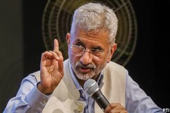 "Falsehood": S Jaishankar On Rahul Gandhi's Trump Inauguration Charge "Falsehood": S Jaishankar On Rahul Gandhi's Trump Inauguration Charge