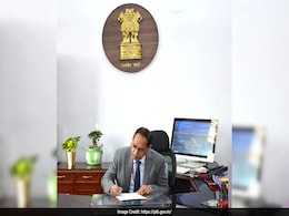 Centre Appoints Finance Secretary Tuhin Kanta Pandey As New SEBI Chief Centre Appoints Finance Secretary Tuhin Kanta Pandey As New SEBI Chief