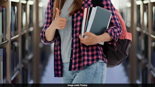 AICTE की इंडस्ट्री Fellowship, हर महीने मिलेंगे एक लाख रु, जानें कौन कर सकता है आवेदन
