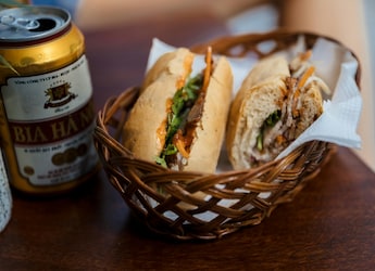 What Makes 'Banh Mi' From Vietnam The Best Sandwich In The World? (Recipe Inside) What Makes 'Banh Mi' From Vietnam The Best Sandwich In The World? (Recipe Inside)