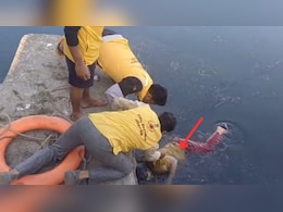 Rajasthan: उदयपुर की फतहसागर झील में तैरता दिखा महिला का शव, हत्या या आत्महत्या, पुलिस ने क्या बताया ?  Rajasthan: उदयपुर की फतहसागर झील में तैरता दिखा महिला का शव, हत्या या आत्महत्या, पुलिस ने क्या बताया ?