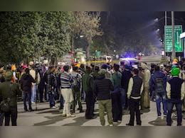 अमेरिका ने हथकड़ी पहनाकर क्यों भारतीय प्रवासियों को वापस भेजा? जानिए पूरी कहानी अमेरिका ने हथकड़ी पहनाकर क्यों भारतीय प्रवासियों को वापस भेजा? जानिए पूरी कहानी