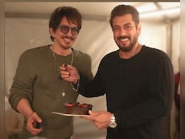 Salman Khan's Birthday Wish For Director Sajid Nadiadwala. Bonus - <i>Sikandar</i> Poster Release Date
