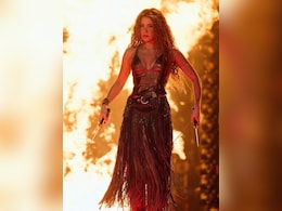 Shakira Hospitalised Due To "Abdominal Pain", Cancels Peru Concert Shakira Hospitalised Due To "Abdominal Pain", Cancels Peru Concert