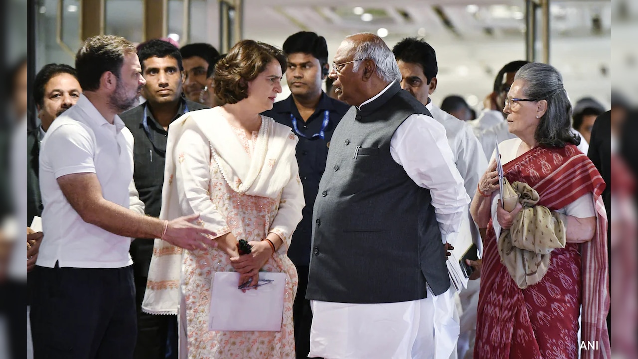 Bihar Leaders Protest In Delhi, But Congress Has To Sort Out 4 Other States First