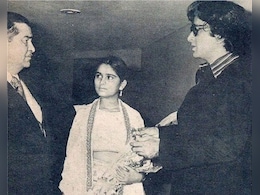 सत्यम शिवम सुंदरम की स्क्रीनिंग की पुरानी तस्वीर वायरल, भाई राज कपूर-शशि कपूर के साथ खड़ी बच्ची रह चुकी है टॉप एक्ट्रेस सत्यम शिवम सुंदरम की स्क्रीनिंग की पुरानी तस्वीर वायरल, भाई राज कपूर-शशि कपूर के साथ खड़ी बच्ची रह चुकी है टॉप एक्ट्रेस