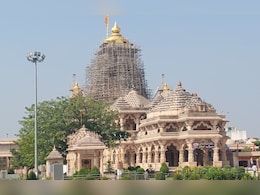 Rajasthan: राजस्थान के इस मंदिर से नारकोटिक्स विभाग ने ज़ब्त की 58 किलो अफीम, RTI कार्यकर्ता ने की थी शिकायत  Rajasthan: राजस्थान के इस मंदिर से नारकोटिक्स विभाग ने ज़ब्त की 58 किलो अफीम, RTI कार्यकर्ता ने की थी शिकायत