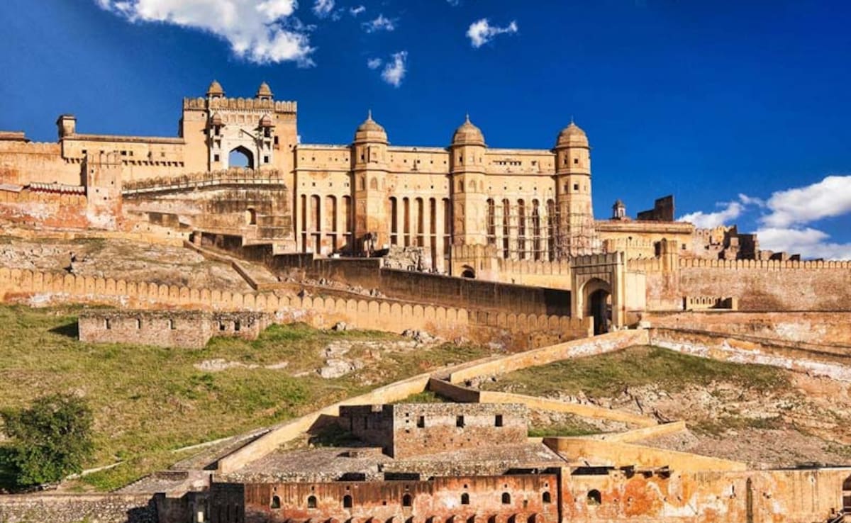 Rajasthans forts: Timeless echoes of royal glory (Photo: swantour.com) Rajasthans forts: Timeless echoes of royal glory (Photo: swantour.com)