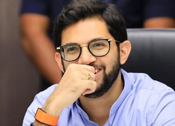 Aaditya Thackeray Reveals He's Never Visited These Iconic Mumbai Food Joints Aaditya Thackeray Reveals He's Never Visited These Iconic Mumbai Food Joints