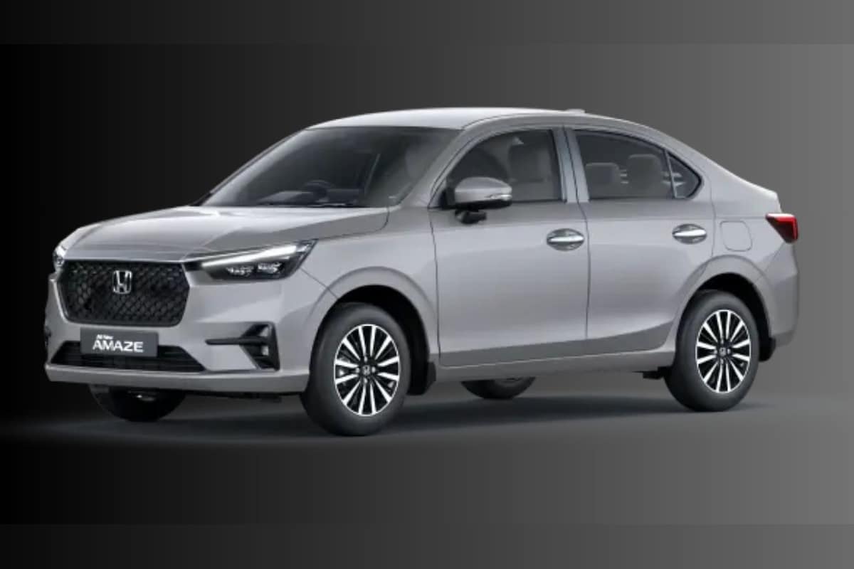 Honda Amaze has three trims - V, VX, and ZX, available in manual and CVT options Honda Amaze has three trims - V, VX, and ZX, available in manual and CVT options