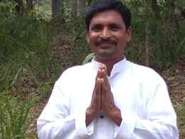 Gadchiroli News : नक्षलवाद्यांकडून माजी सभापतीची हत्या, गडचिरोलीत पुन्हा दहशतीचं वातावरण Gadchiroli News : नक्षलवाद्यांकडून माजी सभापतीची हत्या, गडचिरोलीत पुन्हा दहशतीचं वातावरण