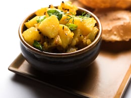 Karwa Chauth 2025: Date, Puja Timings And Classic Recipes That Make The Festival Special Karwa Chauth 2025: Date, Puja Timings And Classic Recipes That Make The Festival Special
