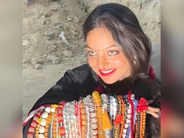 महाकुंभ की वायरल गर्ल मोनालिसा का करीना कपूर वाला वीडियो वायरल, आप भी कहेंगे- फ्यूचर सुपरस्टार महाकुंभ की वायरल गर्ल मोनालिसा का करीना कपूर वाला वीडियो वायरल, आप भी कहेंगे- फ्यूचर सुपरस्टार