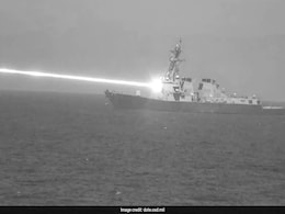 Incredible Pic Of US Navy's High-Powered Laser Weapon 'HELIOS' Surfaces Online Incredible Pic Of US Navy's High-Powered Laser Weapon 'HELIOS' Surfaces Online