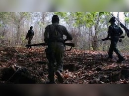 नक्सलियों ने 'हिड़मा' को मार डाला, पूर्व विधायक मनीष कुंजाम से है रिश्ता नक्सलियों ने 'हिड़मा' को मार डाला, पूर्व विधायक मनीष कुंजाम से है रिश्ता