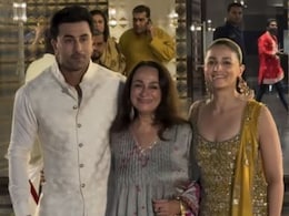Aadar Jain-Alekha Advani Mehendi Ceremony: Ranbir Kapoor, Alia Bhatt, And Soni Razdan Arrive In Style Aadar Jain-Alekha Advani Mehendi Ceremony: Ranbir Kapoor, Alia Bhatt, And Soni Razdan Arrive In Style