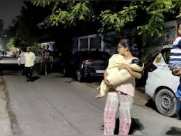 इतने तेज झटके कि नींद उड़ गई... दिल्ली-नोएडा में बदहवास दौड़े लोग, जानिए क्या-क्या बताया