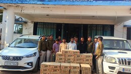 CG Municipal Election: निकाय चुनाव से पहले अवैध शराब की बड़ी खेप जब्त, कांग्रेस प्रत्याशी से जुड़े तार !