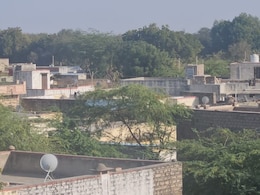 राजस्थान का एक ऐसा गांव जहां 200 साल से नहीं बना 2 मंजिला मकान, रात में नहीं ठहरते हैं ज्वेलर्स, जानिए इसकी वजह? राजस्थान का एक ऐसा गांव जहां 200 साल से नहीं बना 2 मंजिला मकान, रात में नहीं ठहरते हैं ज्वेलर्स, जानिए इसकी वजह?