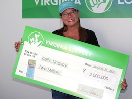 US Woman Complains About 'Wrong' Lottery Ticket - Ends Up Winning Rs 17 Crore US Woman Complains About 'Wrong' Lottery Ticket - Ends Up Winning Rs 17 Crore