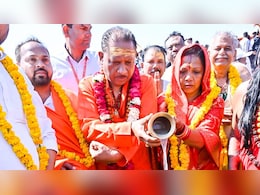 CM विष्णु देव साय ने पूरे कैबिनेट के साथ लगाई कुंभ में आस्था की डुबकी, भूपेश बघेल ने साधा निशाना