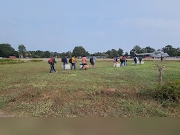 पंचायत चुनाव : यहां हेलीकॉप्टर से भेजे जा रहे मतदान कर्मी, जानें क्यों शिफ्ट किए गए 75 वोटिंग सेंटर