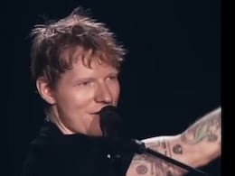 Ed Sheeran Sings Janhvi Kapoor's Telugu Song <i>Chuttamalle</i> With Shilpa Rao In Bengaluru Concert. Watch