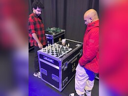 Amid <i>India's Got Latent</i> Controversy, Samay Raina Plays Chess In Seattle