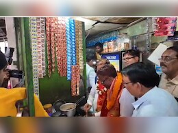 CG Nikay Chunav: सीएम साय ने बनाई चाय, रोड शो के दौरान अलग अंदाज में दिखे मुख्यमंत्री