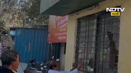 Swarget Depo News: शेकडो कंडोम्स, साड्या अन् बेटशीट.. पुण्याच्या स्वारगेट स्थानकातील भयानक दृश्य
