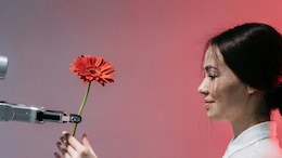 AI Replaces Boyfriends In China, Making Entrepreneur Yao Runhao A Billionaire