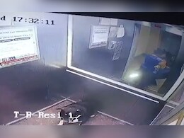 ग्रेटर नोएडा : बच्चे ने लिफ्ट में डॉगी को लाने से किया मना तो महिला ने बेरहमी से पीटा ग्रेटर नोएडा : बच्चे ने लिफ्ट में डॉगी को लाने से किया मना तो महिला ने बेरहमी से पीटा