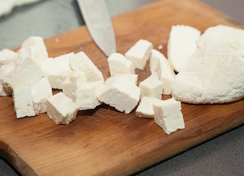 1,500 Kilos Of Contaminated Paneer Seized At Dwarkesh Dairy Products In Ahmedabad 1,500 Kilos Of Contaminated Paneer Seized At Dwarkesh Dairy Products In Ahmedabad