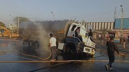 जयपुर में केमिकल भरे टैंकर में टक्कर के बाद लगी आग, आस-पास के इलाकों को कराया गया खाली