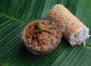 12 Iconic Kerala Food Combos You Must Try 12 Iconic Kerala Food Combos You Must Try