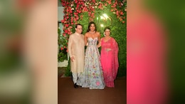 Priyanka Chopra's Father-In-Law Distributes Sweets To Paps At Her Brother's <i>Mehendi</i>