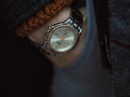 Myntra की ये है धांसू Deal, WROGN, Roadster की ₹4299 वाली Watches मिल रही हैं सिर्फ 945 रुपए में Myntra की ये है धांसू Deal, WROGN, Roadster की ₹4299 वाली Watches मिल रही हैं सिर्फ 945 रुपए में