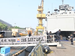 ऑपरेशन ब्रह्मा: वायुसेना के बाद अब नौसेना का जहाज राहत सामग्री लेकर म्यांमार-थाईलैंड रवाना ऑपरेशन ब्रह्मा: वायुसेना के बाद अब नौसेना का जहाज राहत सामग्री लेकर म्यांमार-थाईलैंड रवाना