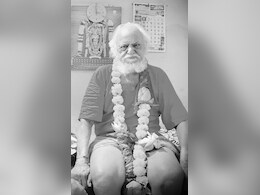 पीतांबरा पीठ दतिया के आचार्य पं. ओम नारायण शास्त्री का निधन, सीएम मोहन ने जताया दुख पीतांबरा पीठ दतिया के आचार्य पं. ओम नारायण शास्त्री का निधन, सीएम मोहन ने जताया दुख