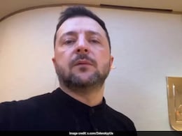 ट्रंप की फटकार के बाद अमेरिका के सामने झुका यूक्रेन! वीडियो मैसेज शेयर कर कही ये बात ट्रंप की फटकार के बाद अमेरिका के सामने झुका यूक्रेन! वीडियो मैसेज शेयर कर कही ये बात