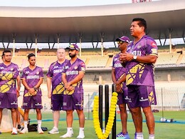 KKR vs RCB: अभियान से पहले ही केकेआर को लगा जोर का झटका, तूफानी पेसर हुआ आईपीएल से बाहर KKR vs RCB: अभियान से पहले ही केकेआर को लगा जोर का झटका, तूफानी पेसर हुआ आईपीएल से बाहर