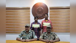 Anti Naxal Operation: छत्तीसगढ़ में सुरक्षा बलों को मिली बड़ी सफलता, बीजापुर में दो इनामी नक्सिलयों ने छोड़ा हिंसा का रास्ता
