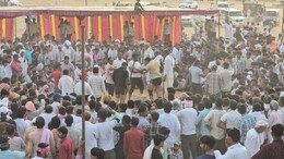 करौली के दंगल में 121 किलो की नाल उठाने वाला बना विजेता, कई राज्यों से पहुंचे पहलवान