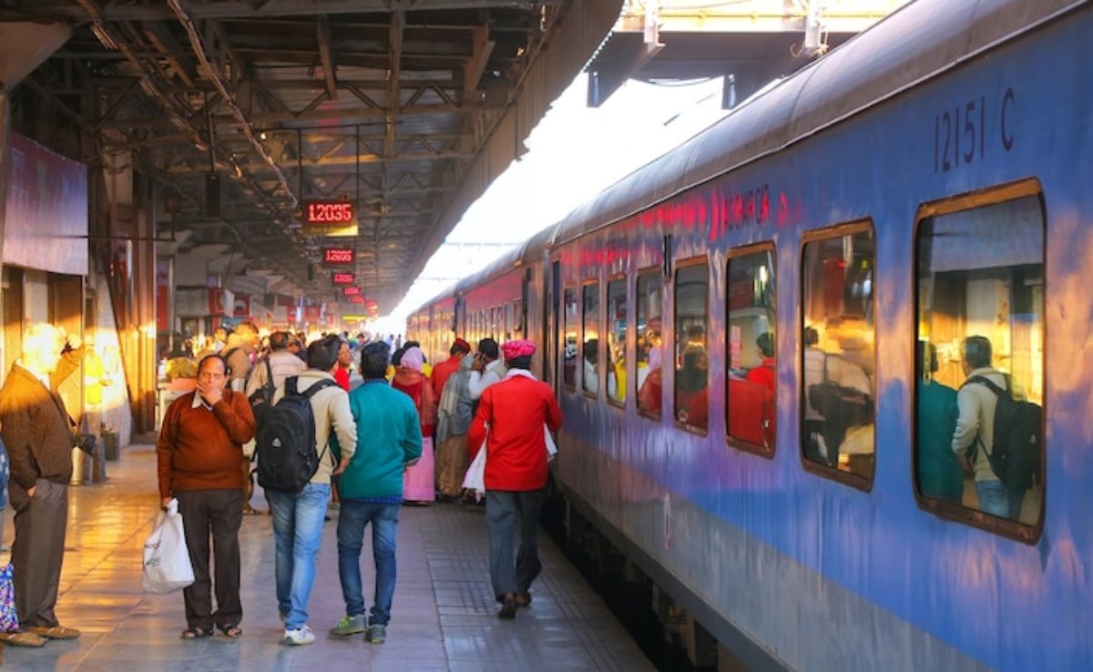 जम्मू और पंजाब में PAK बॉर्डर से सटे इलाकों में रात में नहीं चलेंगी ट्रेनें, रेलवे का बड़ा फैसला