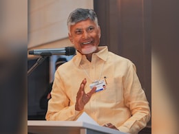 स्वतंत्रता दिवस पर आंध्र प्रदेश की महिलाओं को मिला तोहफा, CM नायडू ने शुरू की फ्री बस योजना स्वतंत्रता दिवस पर आंध्र प्रदेश की महिलाओं को मिला तोहफा, CM नायडू ने शुरू की फ्री बस योजना
