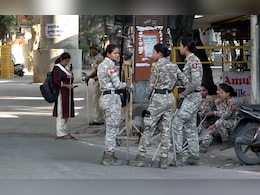 नागपुर हिंसा के बाद 10 इलाकों में लगा कर्फ्यू , पुलिस ने की कानून व्यवस्था बनाए रखने की अपील