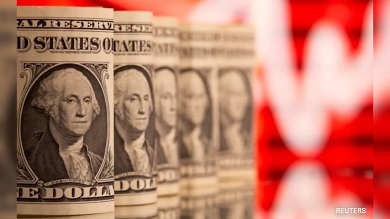 US Dollar's May Rally Leaves Strategists Wary Of More Gains